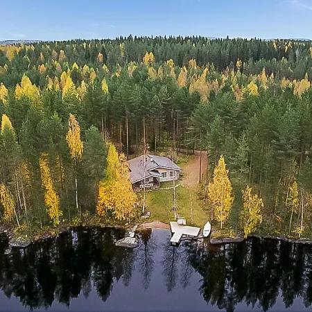 Holiday Hiidenkivi Сasa de vacaciones Huuhanaho